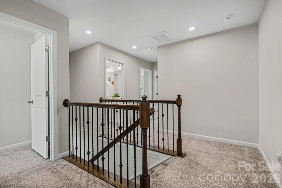 Spacious, unfurnished interior of a new home in Northfield Crossing, Charlotte (Image 28).