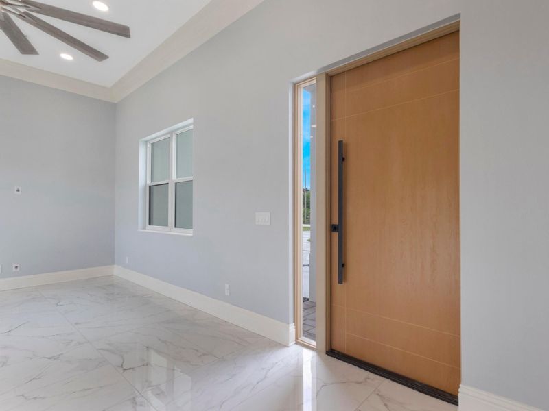 9-foyer