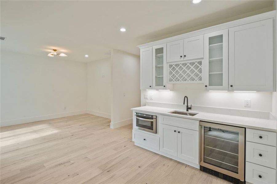 Furnished interior view inside a new home in , Alpharetta (Image 32).