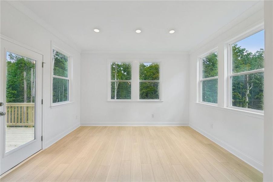 Spacious, unfurnished interior of a new home in Bailey Fence, Dacula (Image 74).