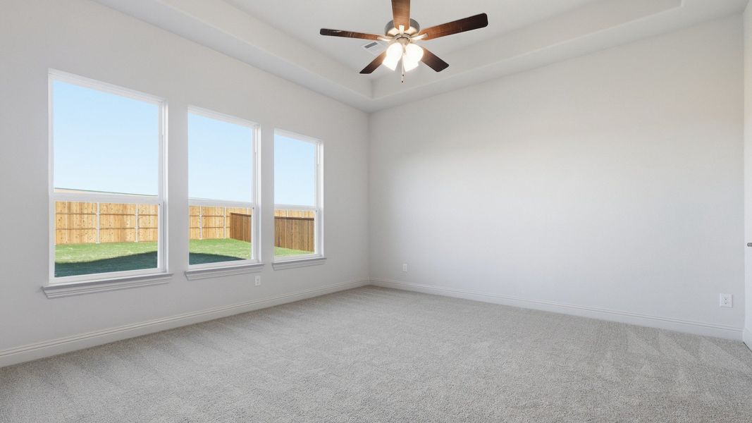 Furnished interior view inside a new home in Lakeshore Bluffs, Shady Shores (Image 41).