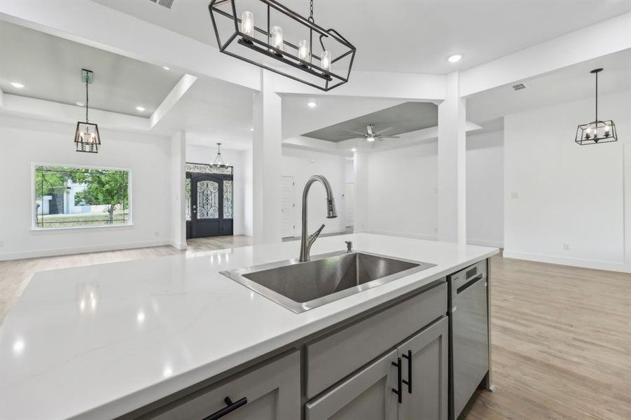 Furnished interior view inside a new home in , Dallas (Image 6).