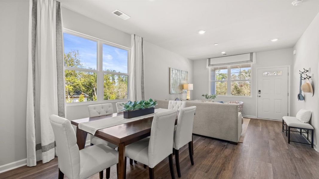 Representative furnished interior of a home built from the Calloway 3 by D.R. Horton in Bellemeade Landing, Augusta (Image 13). Representative furnished interior of a home built from the Calloway 3 by D.R. Horton in Bellemeade Landing, Augusta (Image 13).