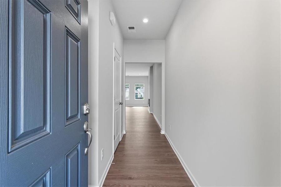 Spacious, unfurnished interior of a new home in Park Center Pointe, Austell (Image 25).