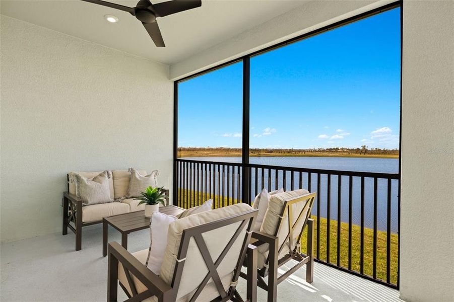 Exterior details and patio area of a home in Wellen Park, Venice (Image 20).