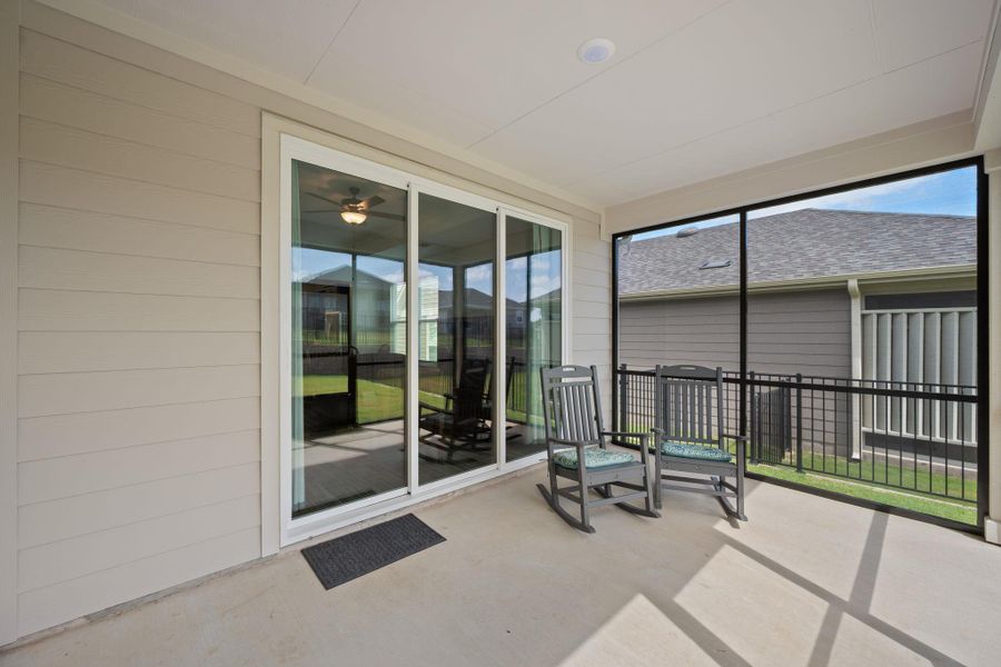 Furnished interior view inside a new home in Sun City Texas, Georgetown (Image 11).