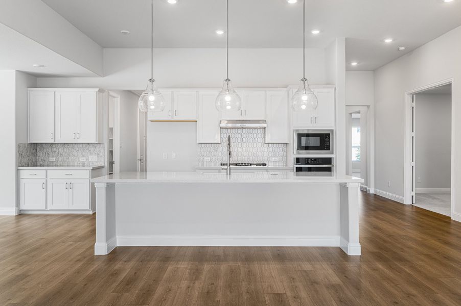 Representative furnished interior of a home built from the Jade by Taylor Morrison in South Oak 60s, Oak Point (Image 3).