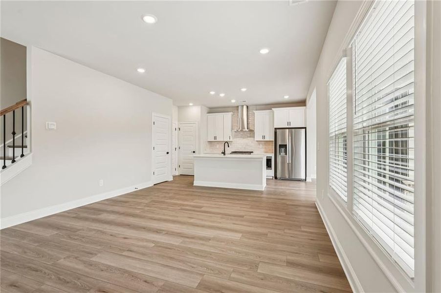 Spacious, unfurnished interior of a new home in Hemingway - Reserve Series, Cumming (Image 39).