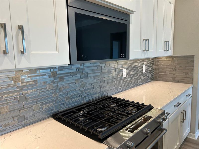 Close-up of interior finishes inside a home in , Ocala (Image 6). Close-up of interior finishes inside a home in , Ocala (Image 6).