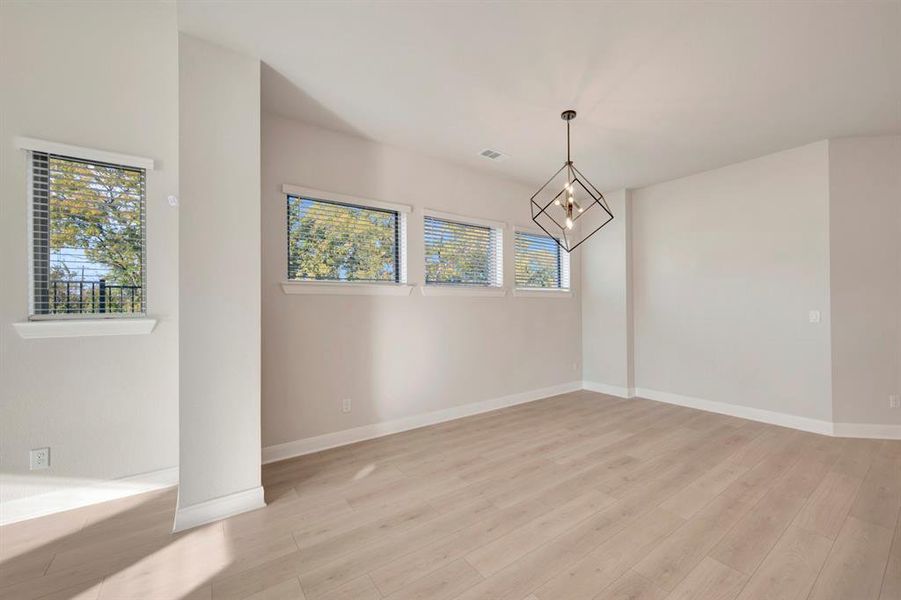 Spacious, unfurnished interior of a new home in Mantua Point Classics, Van Alstyne (Image 19). Spacious, unfurnished interior of a new home in Mantua Point Classics, Van Alstyne (Image 19).