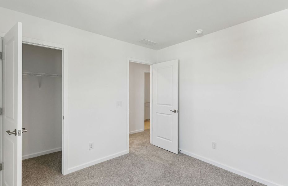 Spacious, unfurnished interior of a new home in Highlands of Carter's Station, Columbia (Image 36). Spacious, unfurnished interior of a new home in Highlands of Carter's Station, Columbia (Image 36).