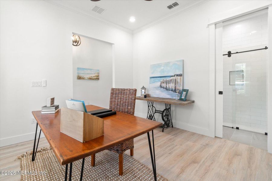 Furnished interior view inside a new home in , Jacksonville Beach (Image 39). Furnished interior view inside a new home in , Jacksonville Beach (Image 39).