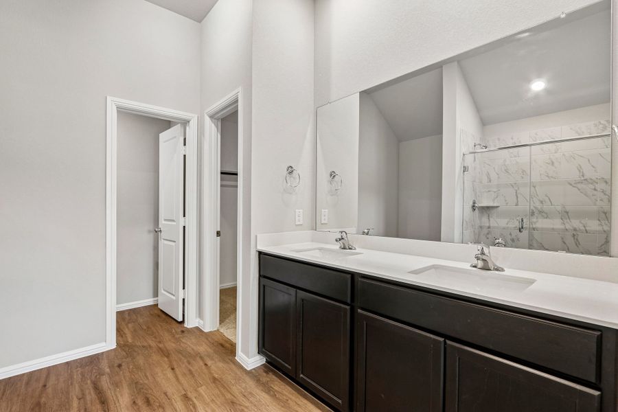 Owners Bathroom Owners Bathroom