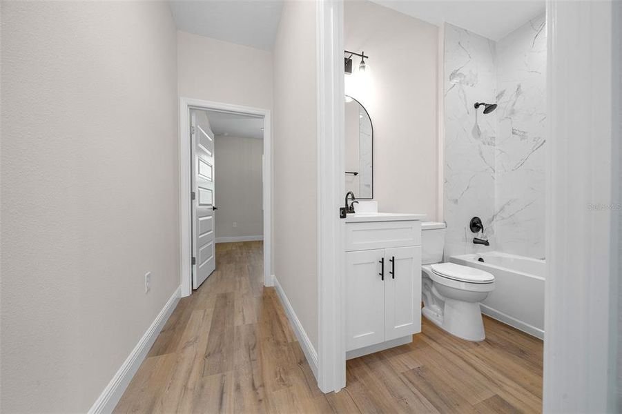 Furnished interior view inside a new home in , Dunnellon (Image 38).