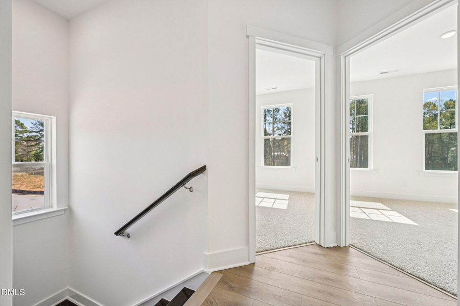 40-web-or-mls-Dunzo Dr-S1203-040