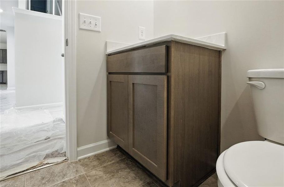 Furnished interior view inside a new home in Creekside Landing, Dallas (Image 6).