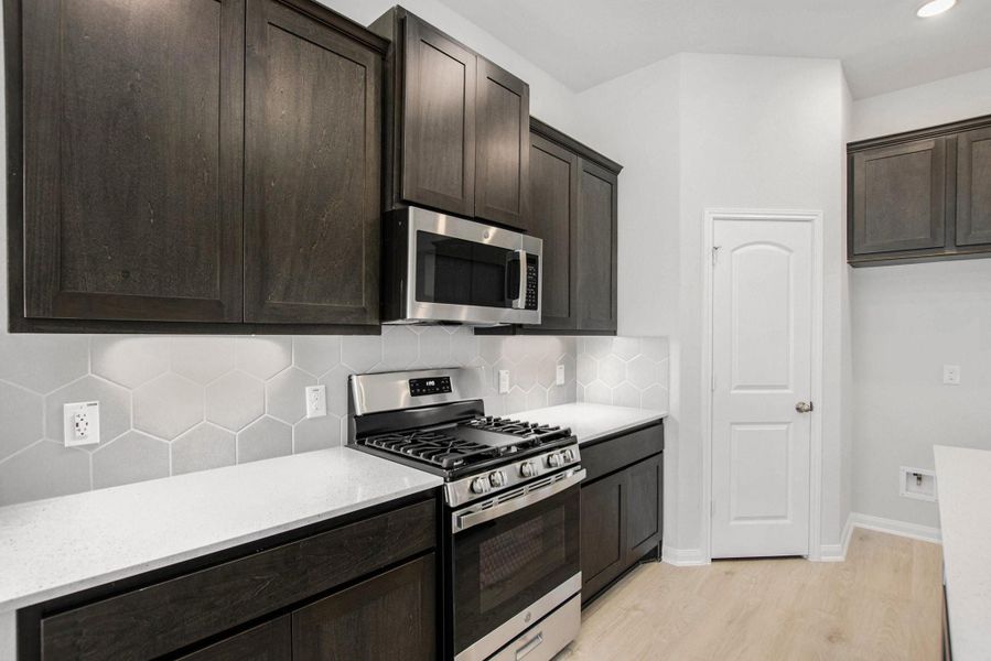 Furnished interior view inside a new home in , Bay City (Image 14).