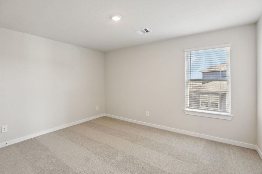 Spacious, unfurnished interior of a new home in Pine Lake Cove - Premier Series, Montgomery (Image 35).