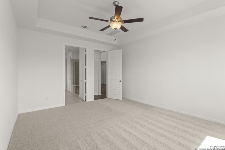 Spacious, unfurnished interior of a new home in Homestead, Schertz (Image 23). Spacious, unfurnished interior of a new home in Homestead, Schertz (Image 23).