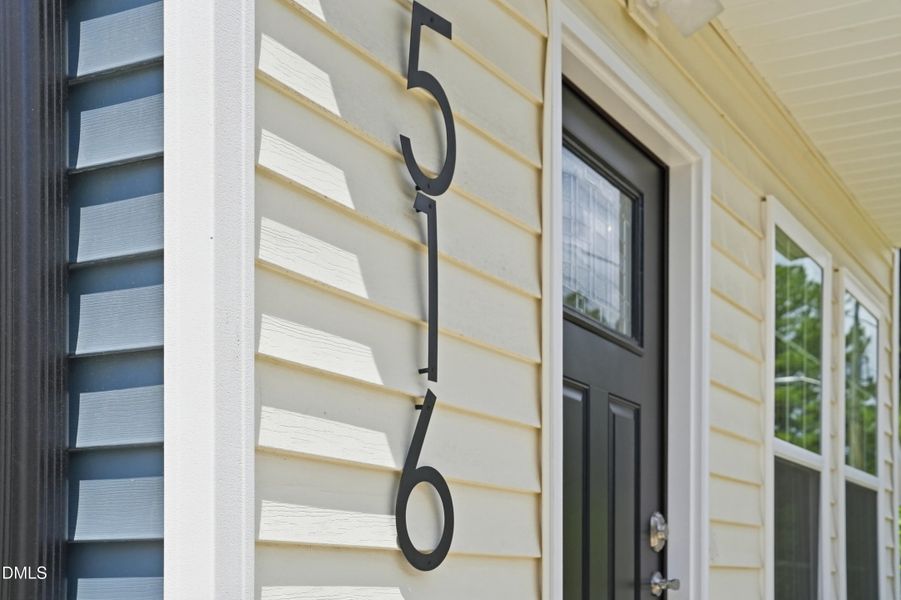 516 Singletary St SE-5