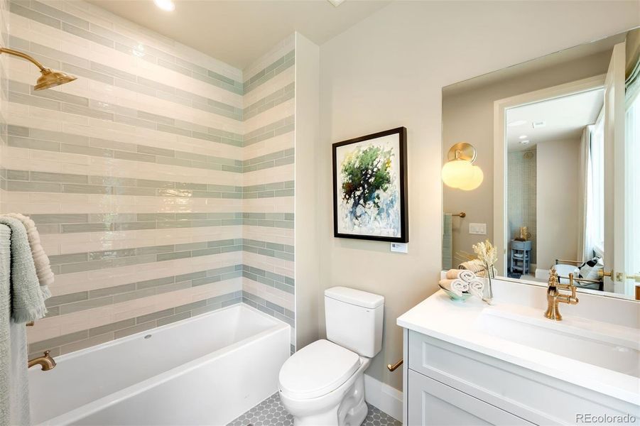 Furnished interior view inside a new home in , Denver (Image 27). Furnished interior view inside a new home in , Denver (Image 27).