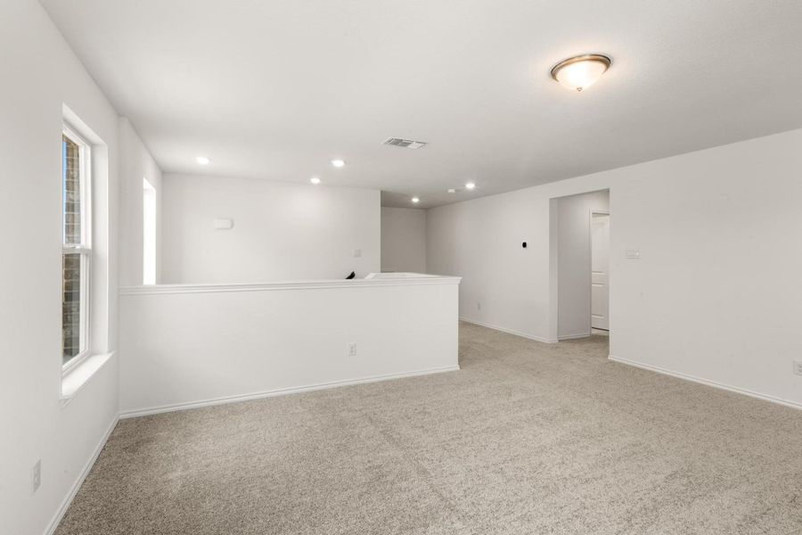 Spacious, unfurnished interior of a new home in Salerno - Classic Collection, Round Rock (Image 26).