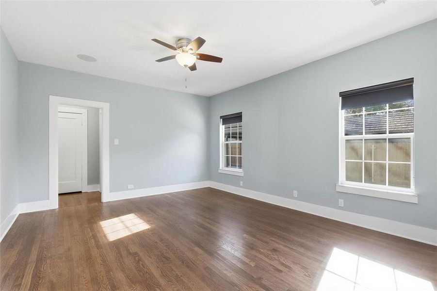 Spacious, unfurnished interior of a new home in , Cleburne (Image 21).