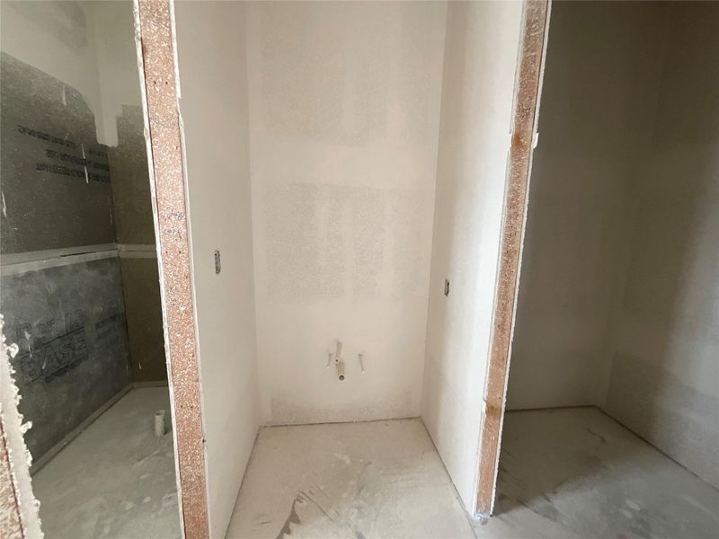 Full Bath 2- Downstairs