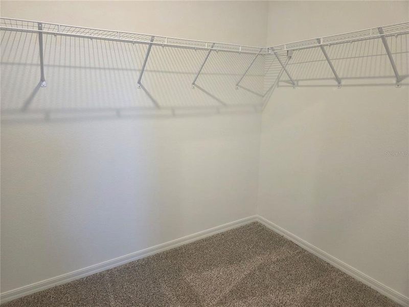 Spacious, unfurnished interior of a new home in The Meadow at Crossprairie Bungalows, St. Cloud (Image 23).