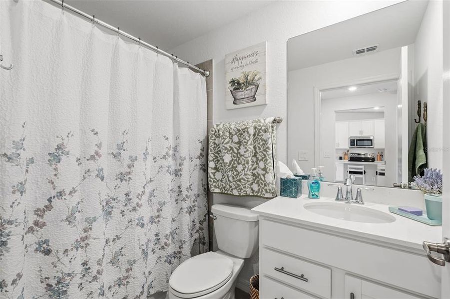 Furnished interior view inside a new home in , Venice (Image 9).