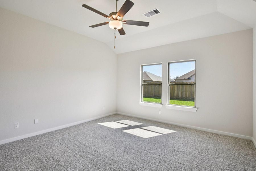 Spacious, unfurnished interior of a new home in Splendora Fields, Splendora (Image 17).