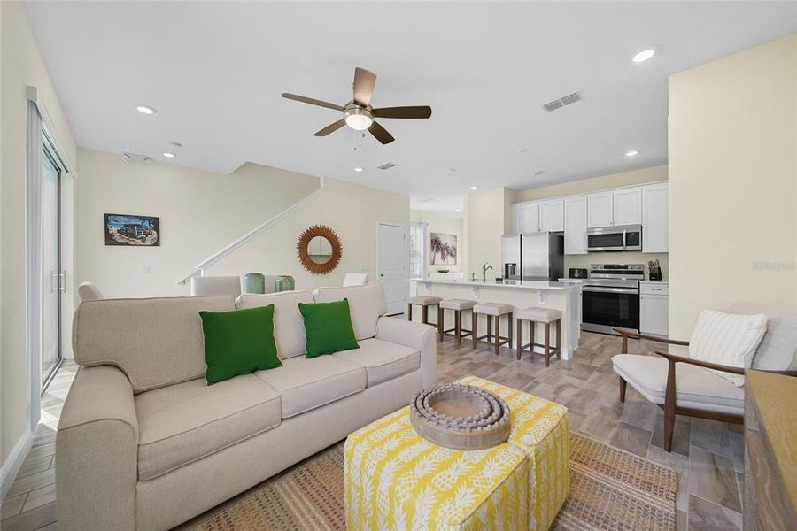 Furnished interior view inside a new home in , Kissimmee (Image 17). Furnished interior view inside a new home in , Kissimmee (Image 17).