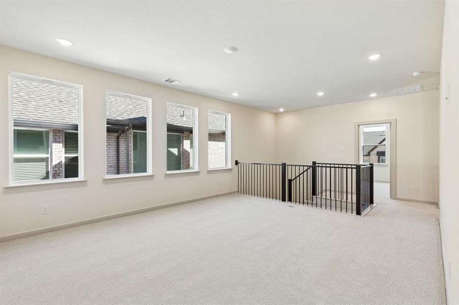 Endless hours of family fun to be enjoyed in this light and bright game room! Endless hours of family fun to be enjoyed in this light and bright game room!