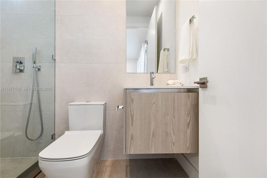 Furnished interior view inside a new home in , Miami (Image 12).