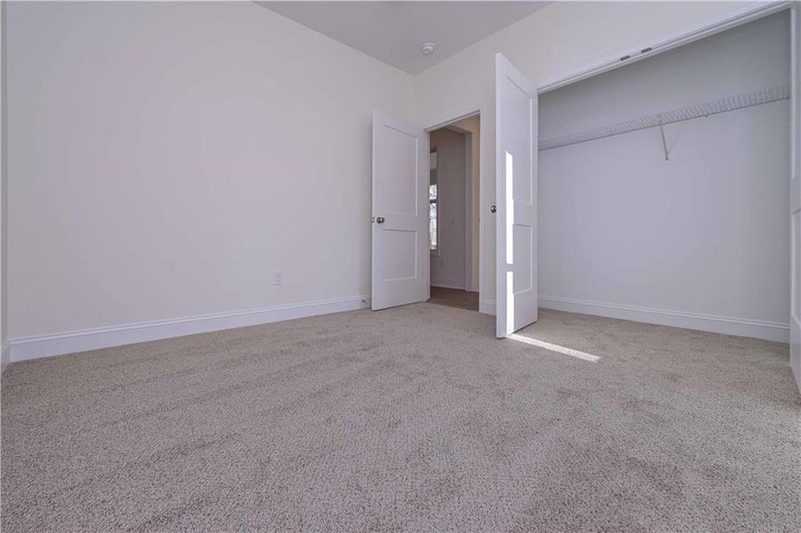 Spacious, unfurnished interior of a new home in , Buchanan (Image 15).