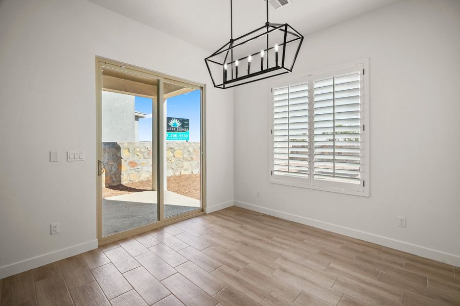 Spacious, unfurnished interior of a new home in Tierra Del Este 90, El Paso (Image 36).