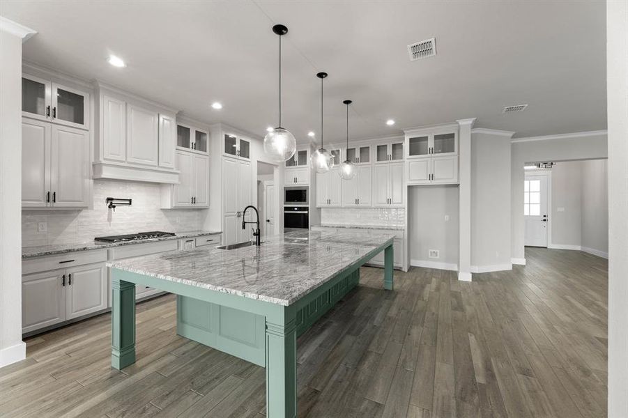 209 Bel Grand-Kitchen-2