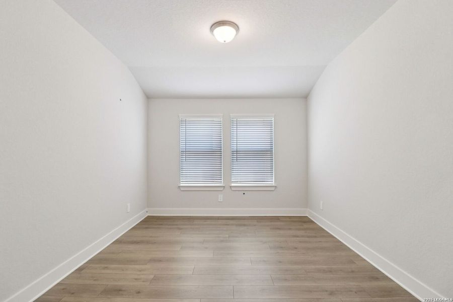 Spacious, unfurnished interior of a new home in Sagebrooke - Classic Series, San Antonio (Image 19).