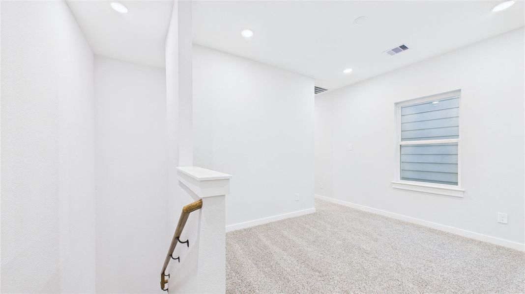 2nd floor landing