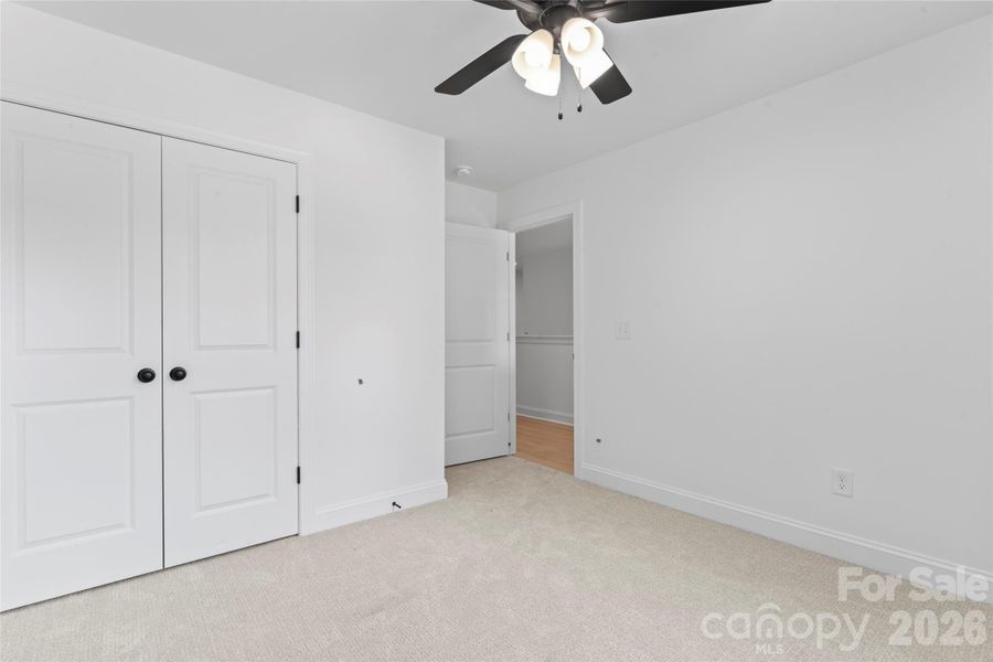 Spacious, unfurnished interior of a new home in , Harrisburg (Image 23).