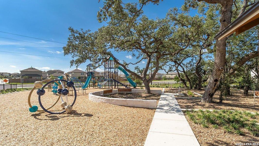 Community amenities in Riverstone at Westpointe, San Antonio (Image 27).