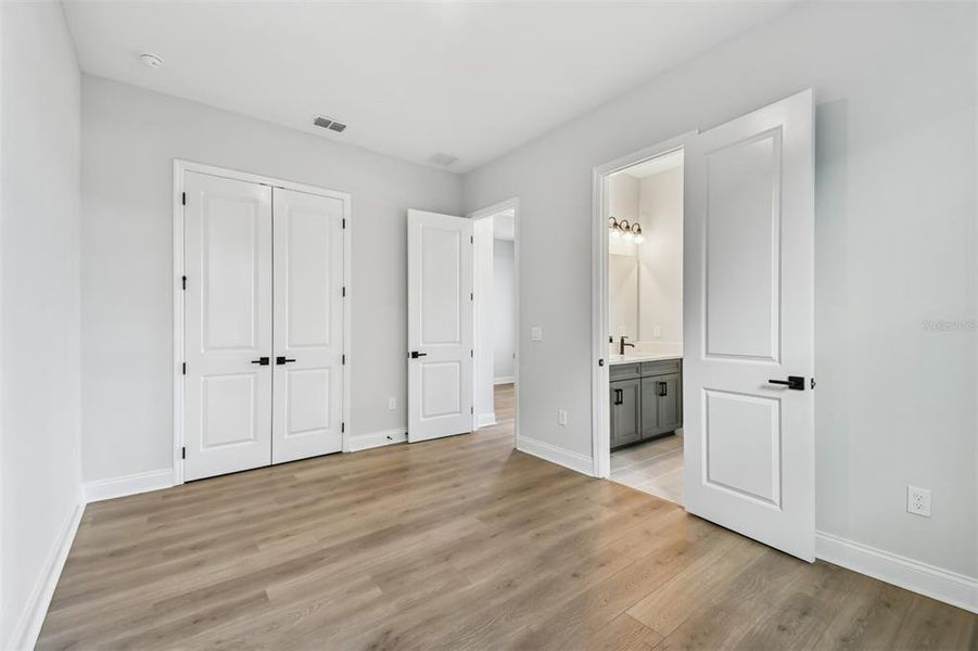 Spacious, unfurnished interior of a new home in Laureate Park at Lake Nona - Park Series, Orlando (Image 38).