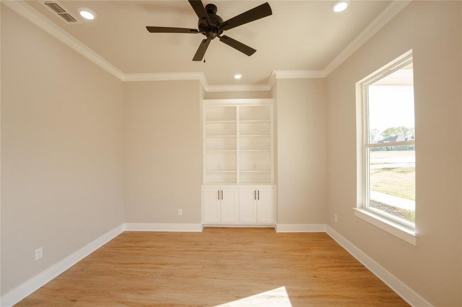 Spacious, unfurnished interior of a new home in , Tyler (Image 17).