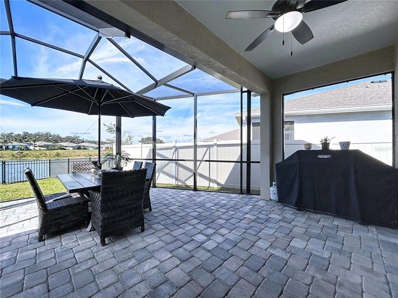 Exterior details and patio area of a home in Mirada, San Antonio (Image 27).