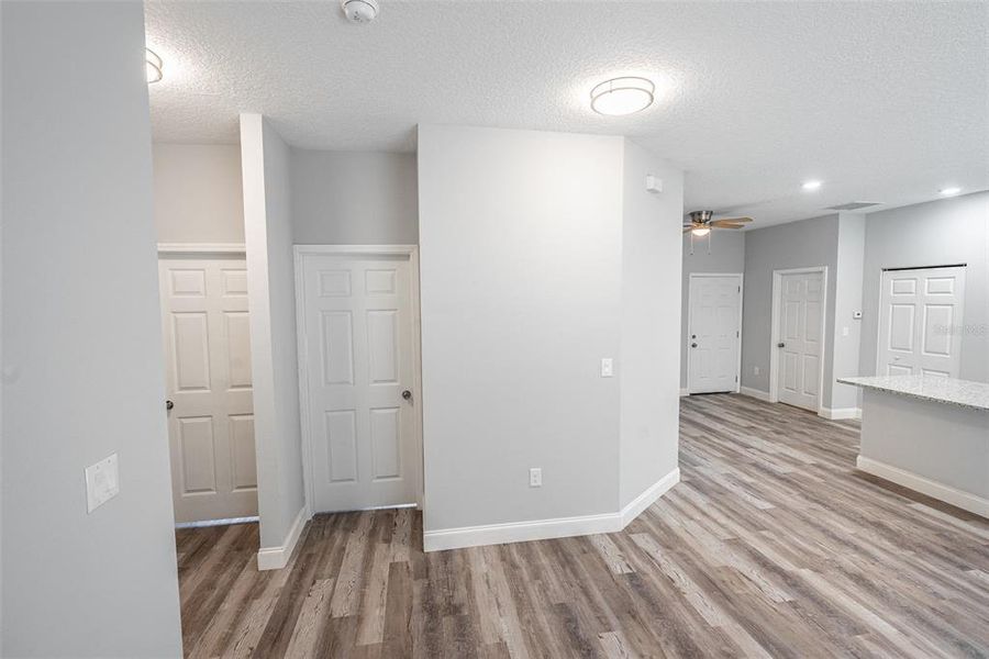 Spacious, unfurnished interior of a new home in , Lake Wales (Image 34).