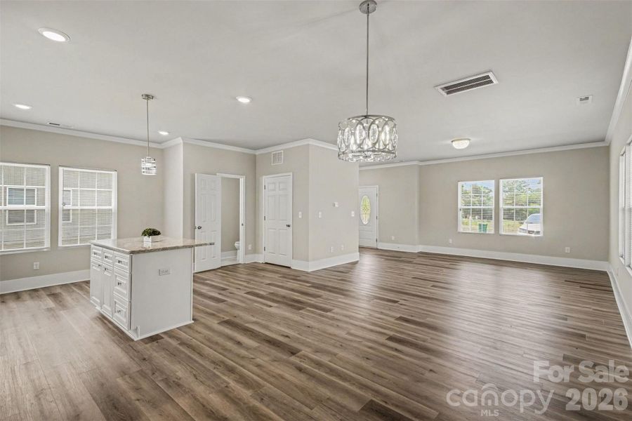 Spacious, unfurnished interior of a new home in , Charlotte (Image 22).