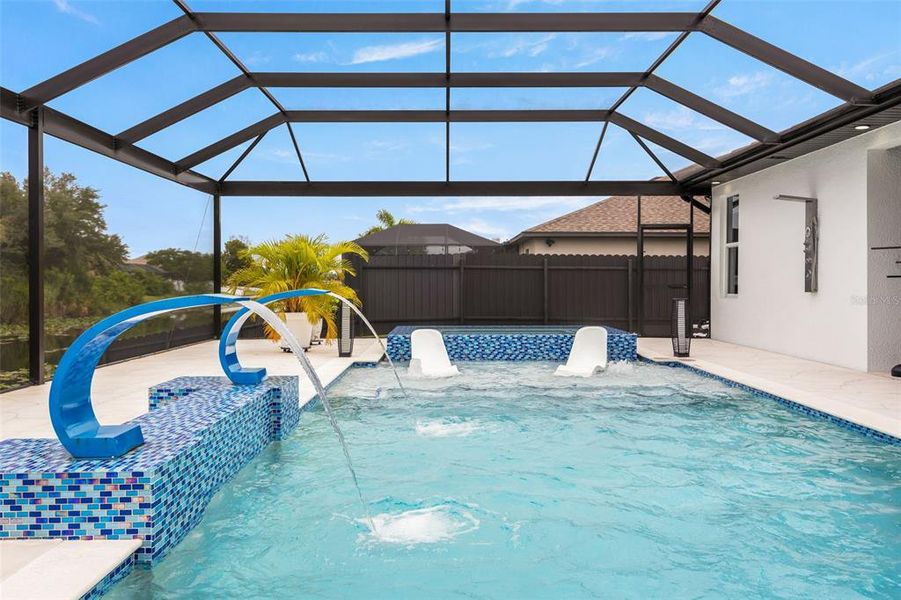 Exterior details and patio area of a home in , Cape Coral (Image 30).