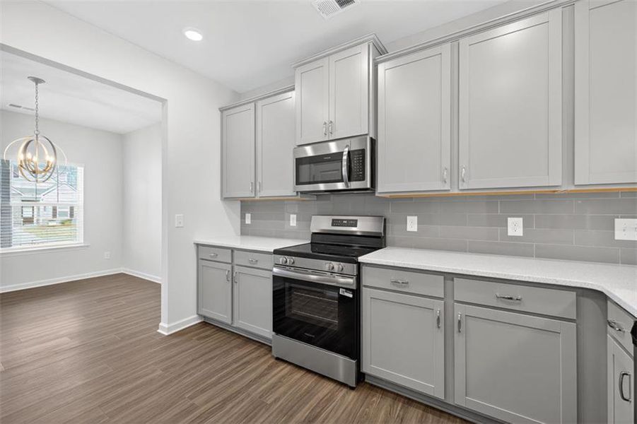 Furnished interior view inside a new home in Garrett Preserve, Douglasville (Image 3).
