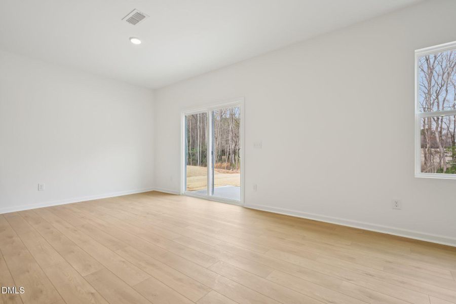 10-web-or-mls-Salers Loop-S1902-010