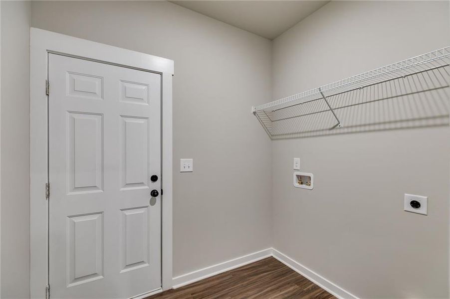 Image 28 of a home in .